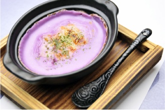 紫紅芋を使用した定番のこむらさきグラタン